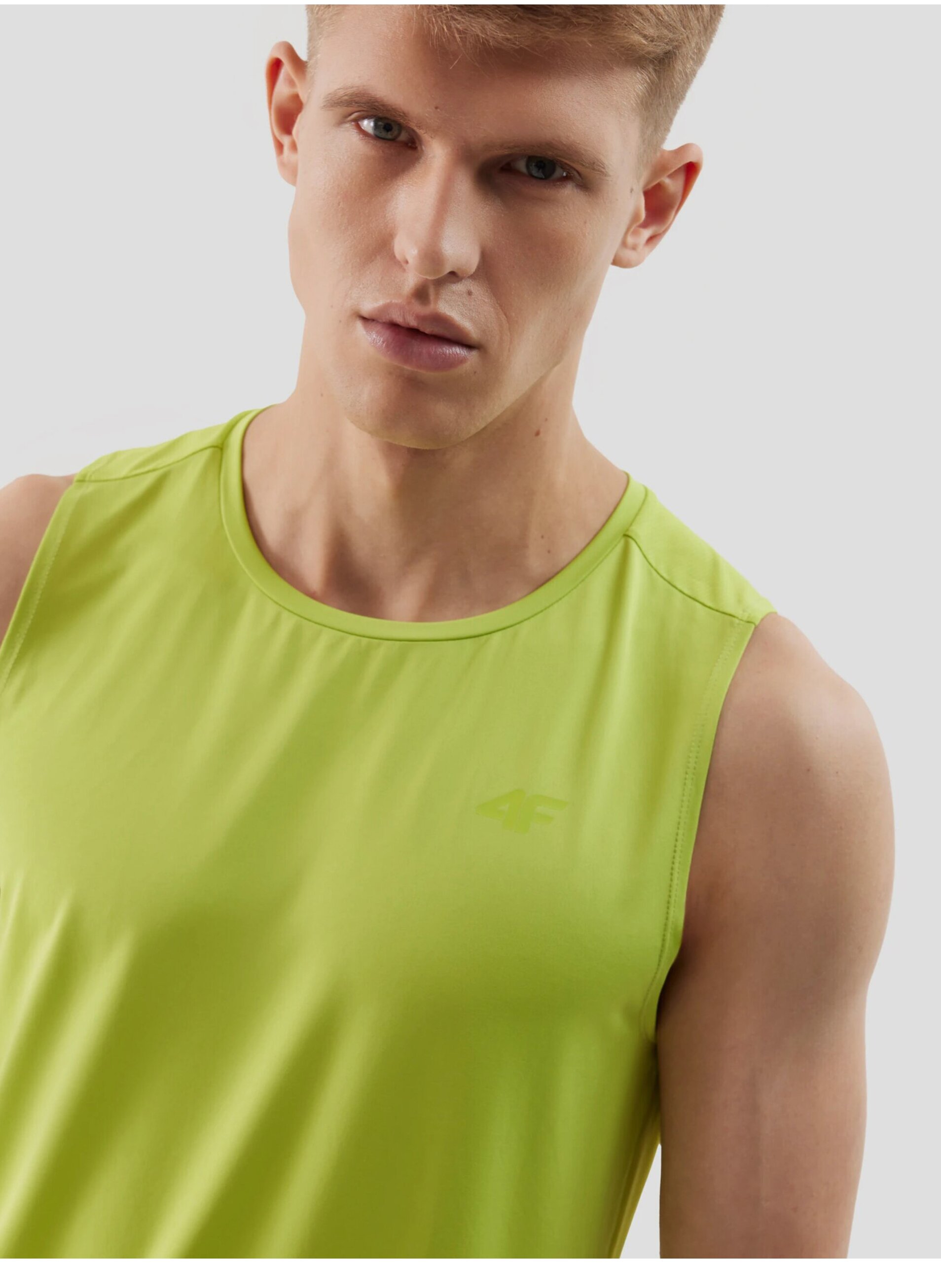 Pánský sportovní tank top regular z recyklovaných materiálů 4F