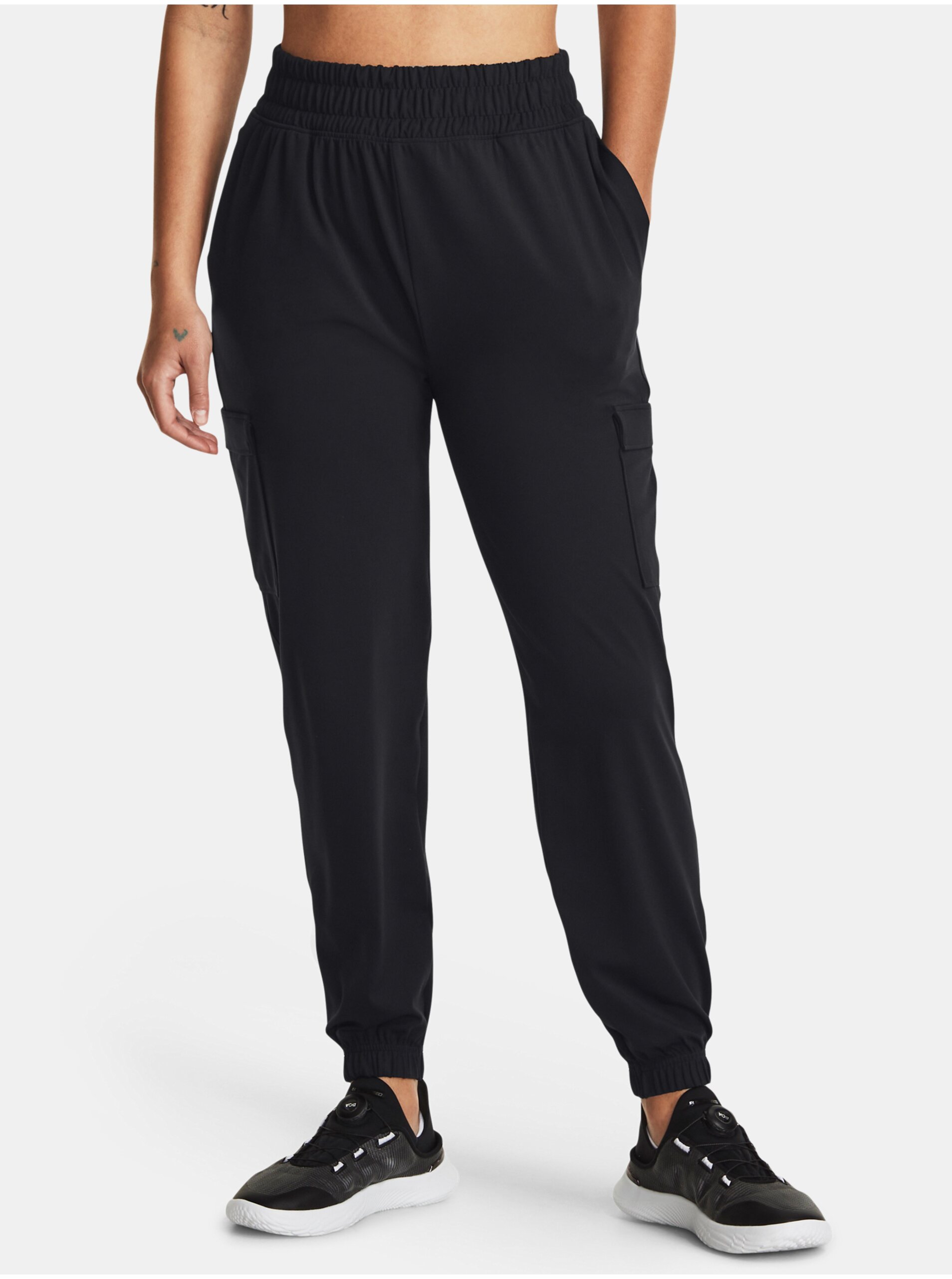 Dámské tepláky Under Armour Meridian Cargo Jogger