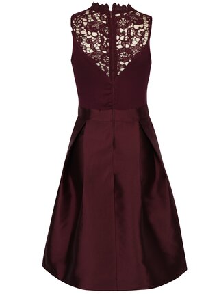 Vínové šaty s čipkovaným topom a skladanou sukňou AX Paris
