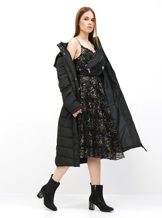 Černé květované šaty na ramínka Dorothy Perkins