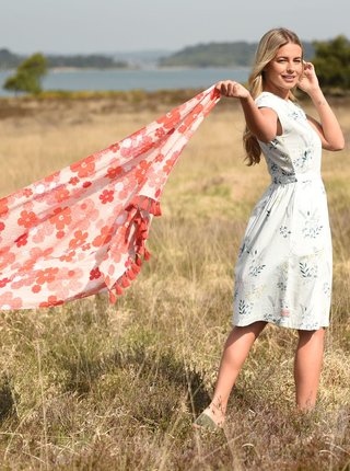 Svetlomodré kvetované šaty Brakeburn Posey