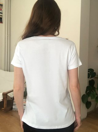 Biele tričko s potlačou Trendyol