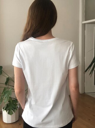Biele tričko s potlačou Trendyol