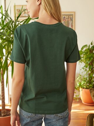 Zelené tričko s potlačou Trendyol