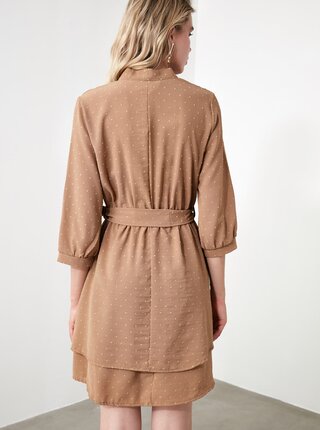 Hnedé šaty s drobným vzorom Trendyol