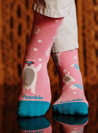 Růžové vzorované ponožky Fusakle Snowflake méďa