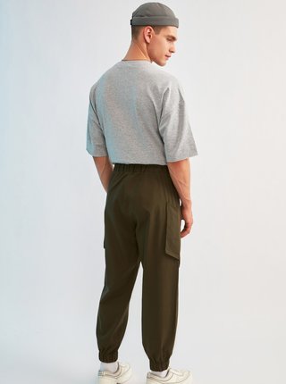 Khaki pánské kalhoty s kapsami Trendyol