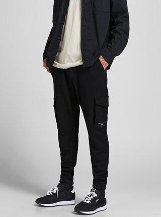 Černé tepláky Jack & Jones Gordon