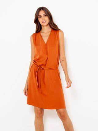 Oranžové šaty s páskem CAMAIEU