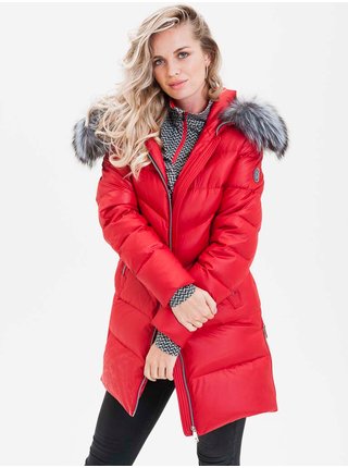 Červený dámsky prešívaný kabát s pravou kožušinou KARA