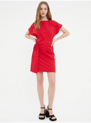 Červené dámské krátké šaty Trendyol