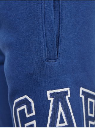 Tmavomodré chlapčenské šortky teplákove s logom GAP