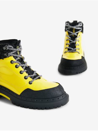 Čierno-žlté dámske členkové topánky Desigual Trekking White