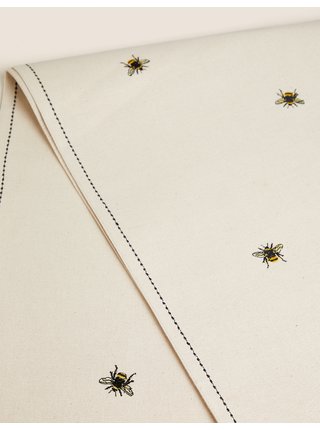 Krémový vyšívaný pásový ubrus s včelím motivem Marks & Spencer 