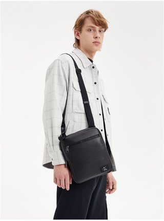 Černá pánská taška přes rameno Calvin Klein Jeans Tagged Reporter 22