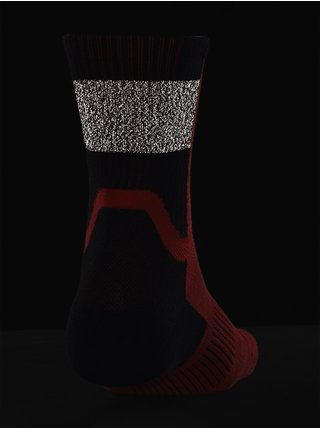 Červeno-černé unisex ponožky Under Armour UA ArmourDry Run Mid-Crew 