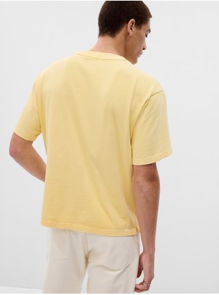 Žluté pánské tričko s kapsičkou GAP