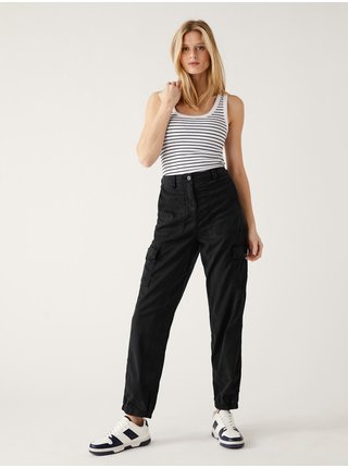 Černé dámské kalhoty s kapsami Marks & Spencer 