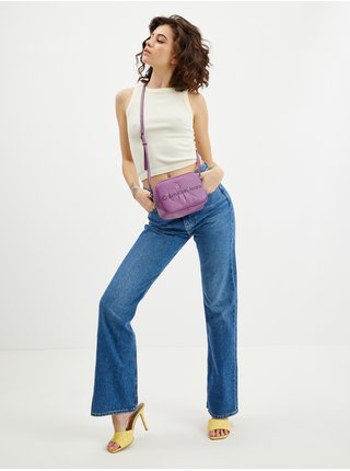 Fialová dámská crossbody kabelka Calvin Klein Jeans Sculpted Camera Bag 1
