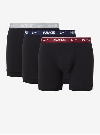 Súprava troch pánskych boxeriek v čiernej farbe Nike