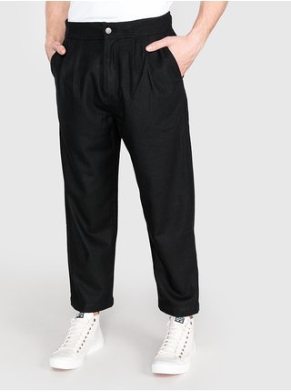 Voľnočasové nohavice pre mužov Calvin Klein - čierna