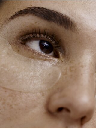Oční textilní maska s chladivým efektem -7 °C Garnier Skin Naturals  Cryo Jelly (5 g)