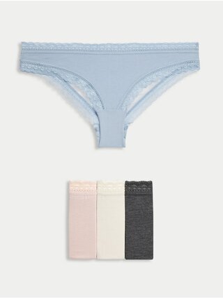 Sada čtyř dámských brazilských kalhotek s krajkou ve světle modré, růžové, bílé a tmavě šedé barvě Marks & Spencer 