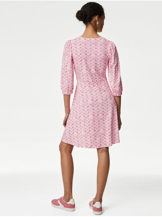 Růžové dámské vzorované šaty Marks & Spencer   