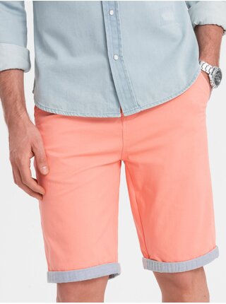 Koralové pánske chino kraťasy s džínsovým lemom Ombre Clothing