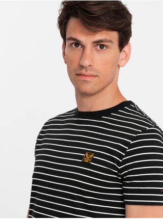 Pánske pruhované tričko s nášivkou Ombre Clothing
