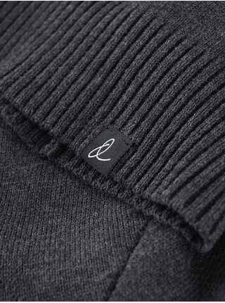 Pánská zimní čepice z bavlněného úpletu Ombre Clothing