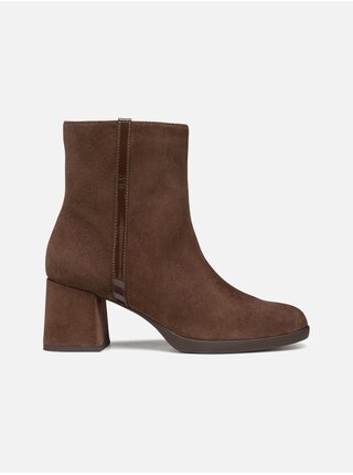 Tmavě hnědá dámská kotníková obuv Geox Walk Pleasure 55
