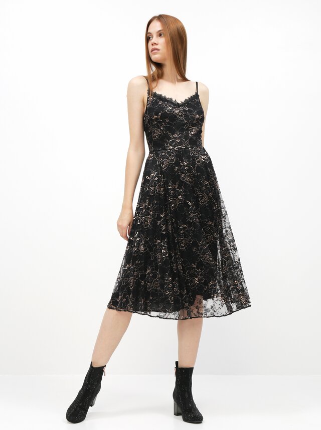 Čierne kvetované šaty na ramienka Dorothy Perkins