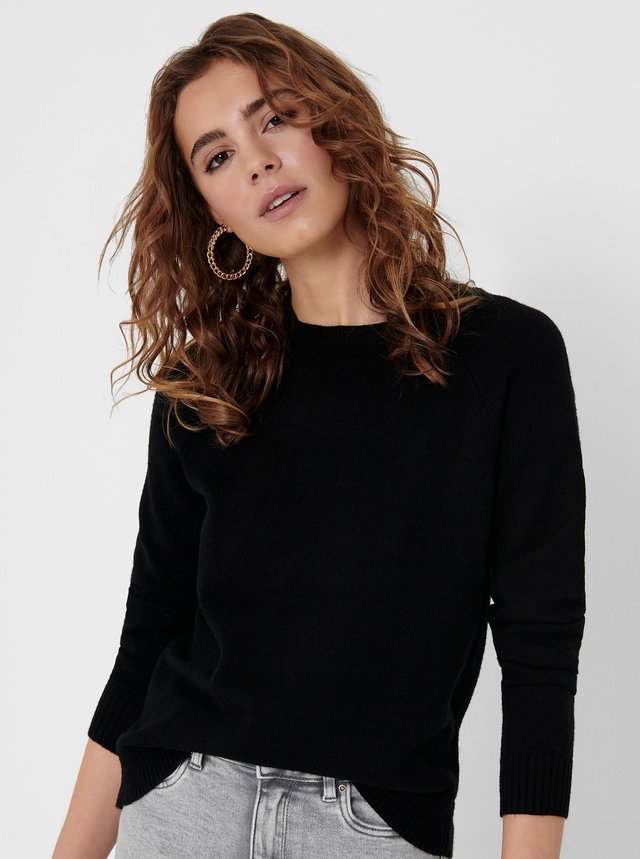 Čierny basic sveter ONLY Lesly