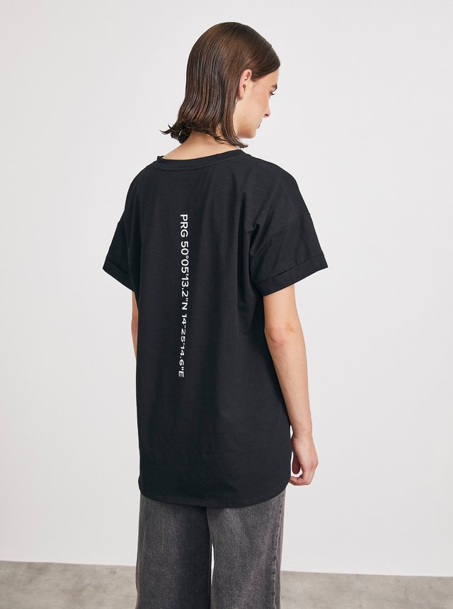 Černé dámské volné tričko METROOPOLIS by ZOOT.lab Lotta